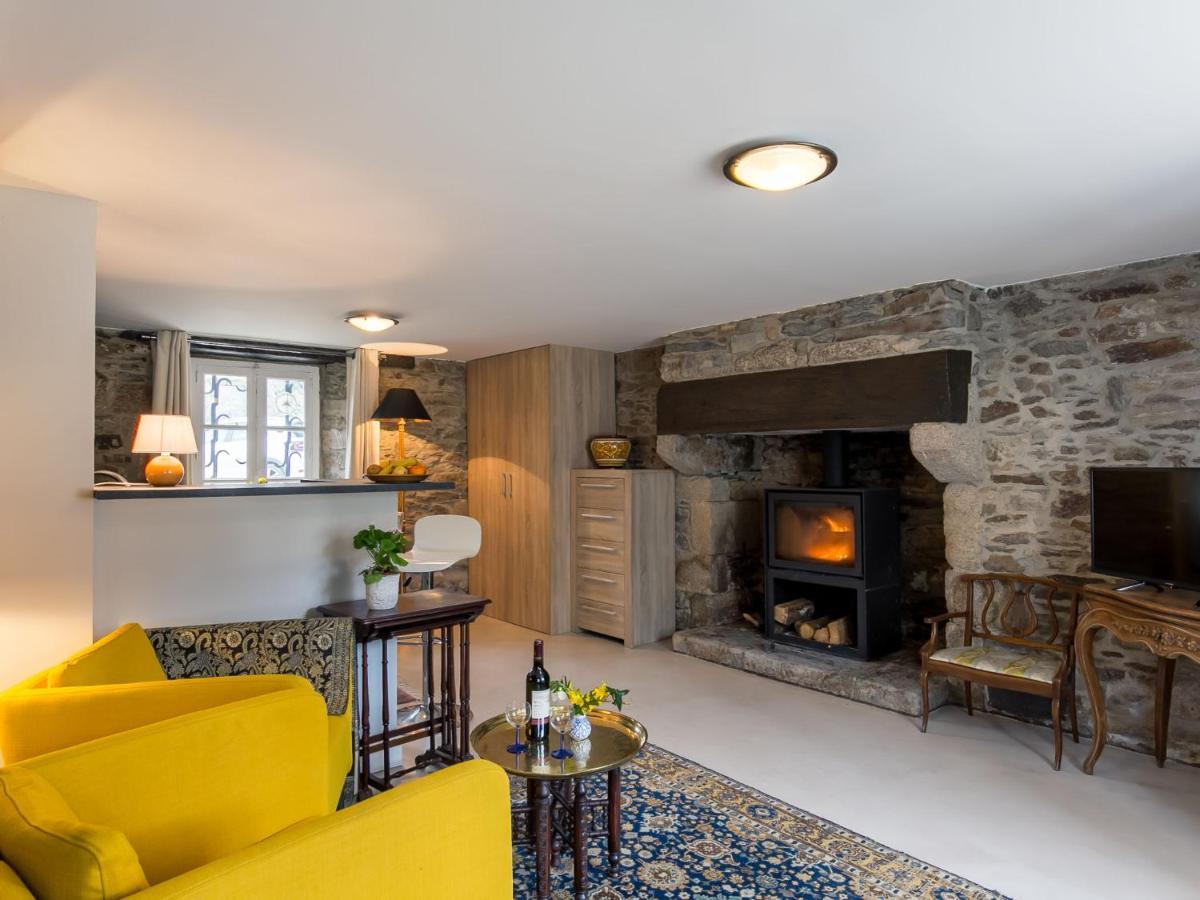 קונקרנו Apartment Le Manoir Du Moros By Interhome מראה חיצוני תמונה